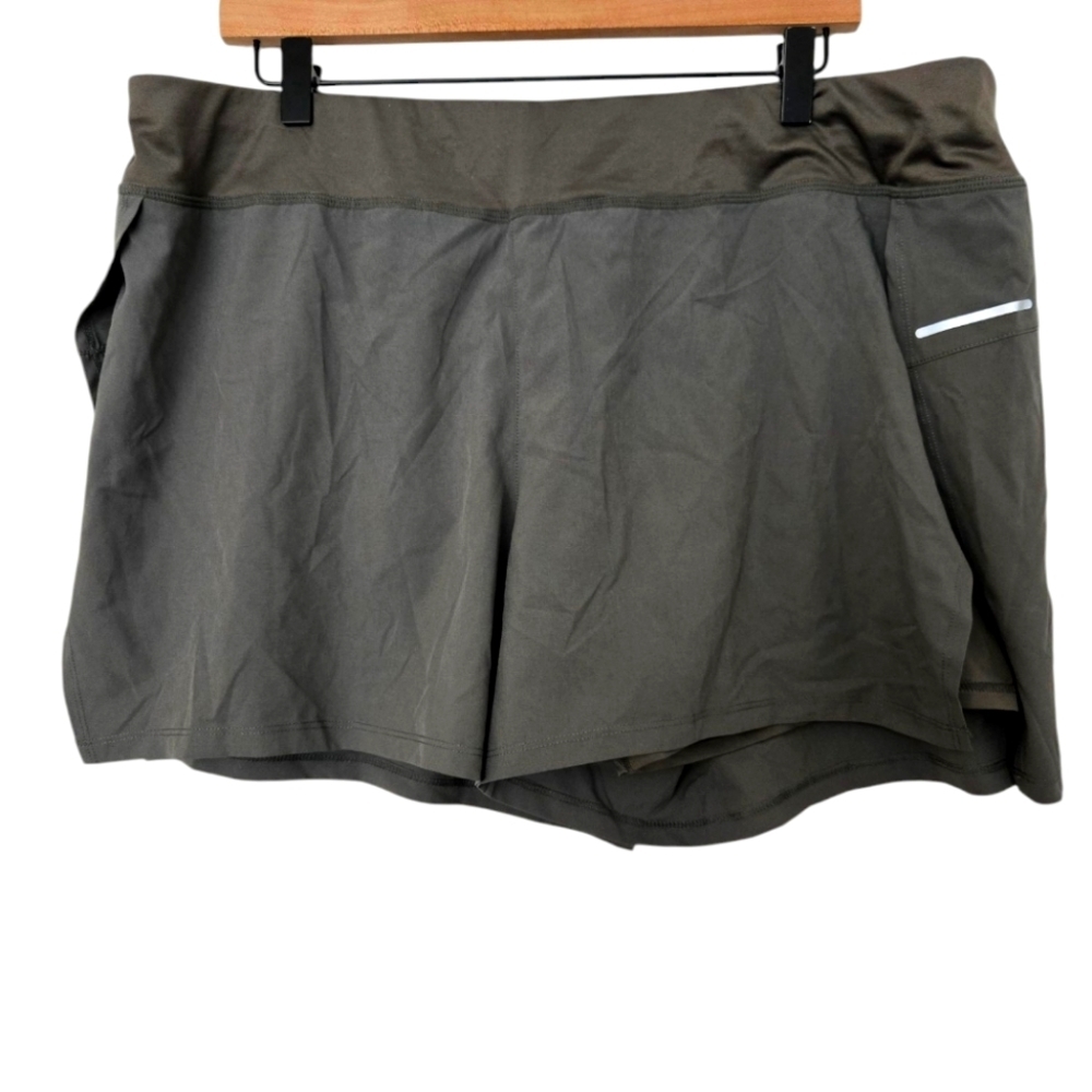Avia Women's Gray Athletic Shorts Size Xxl